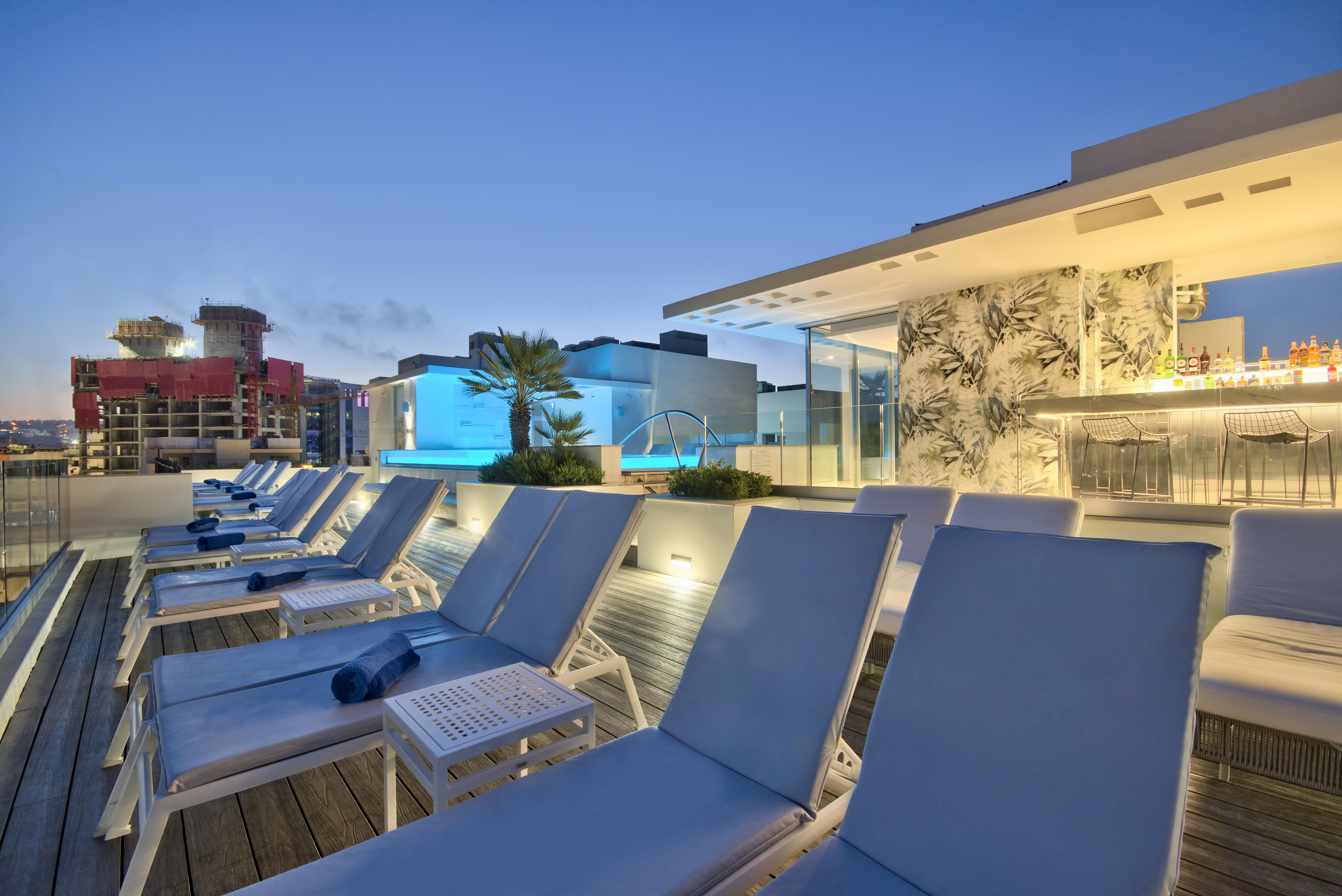 Hotel Valentina San Ġiljan