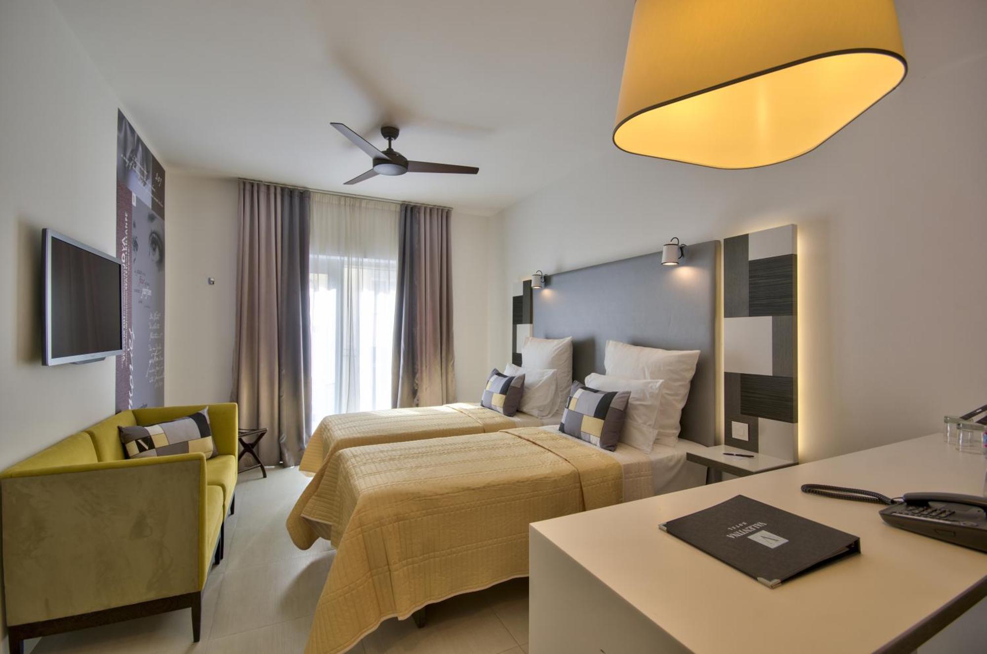 Hotel Valentina Saint Julian's